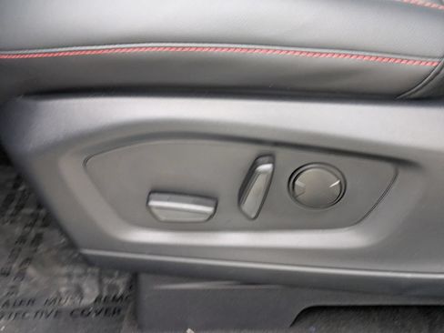New 2026 Ford Explorer ST-Line w/ ST-Line Street Pack RWD image 23
