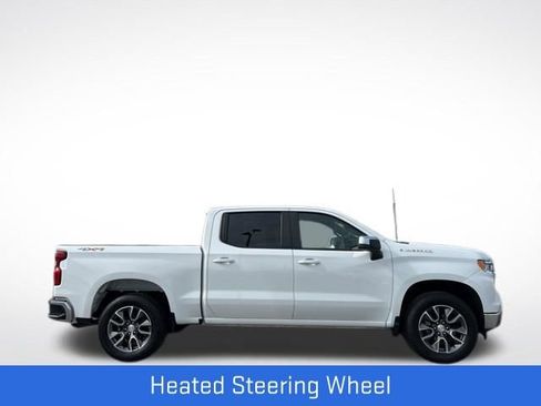 Used 2022 Chevrolet Silverado 1500 LT AWD/4WD image 16