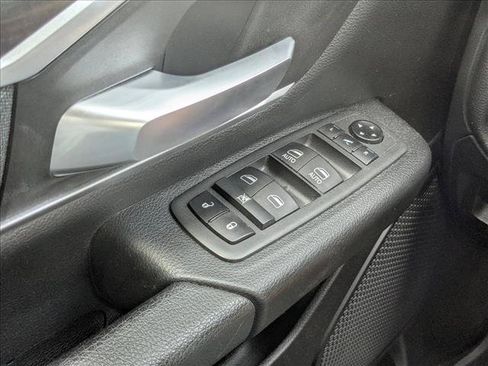 Used 2021 RAM 1500 Big Horn AWD/4WD image 15