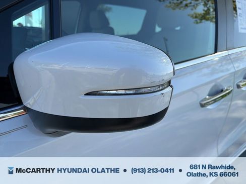 Used 2023 Honda Odyssey Touring image 18