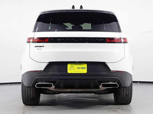 Used 2024 Land Rover Range Rover Sport SE image 10