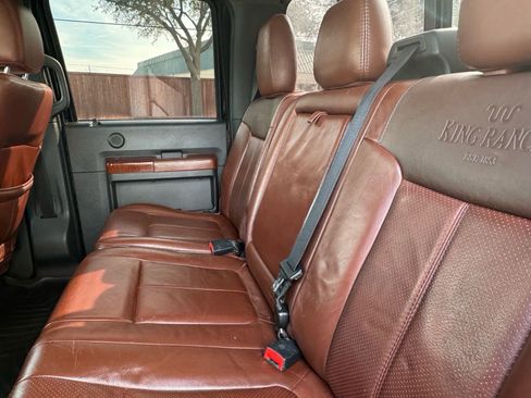 Used 2012 Ford F250 King Ranch w/ King Ranch w/Chrome Pkg image 34