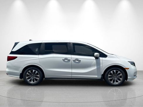 Used 2024 Honda Odyssey EX-L image 6
