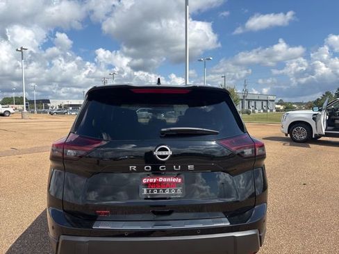 New 2026 Nissan Rogue SV image 3