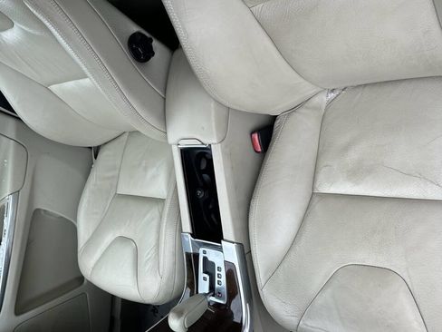 Used 2012 Volvo XC60 T6 image 5