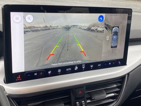 Used 2023 Ford Escape Platinum image 11