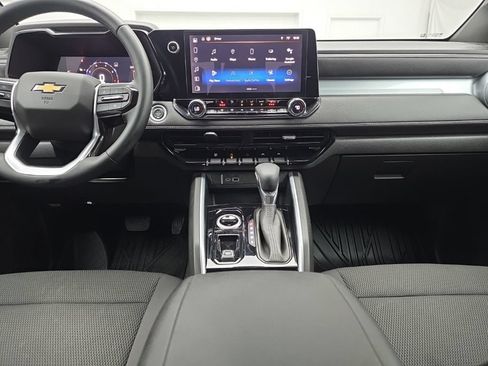 Used 2023 Chevrolet Colorado LT w/ LT Convenience Package II AWD/4WD image 31