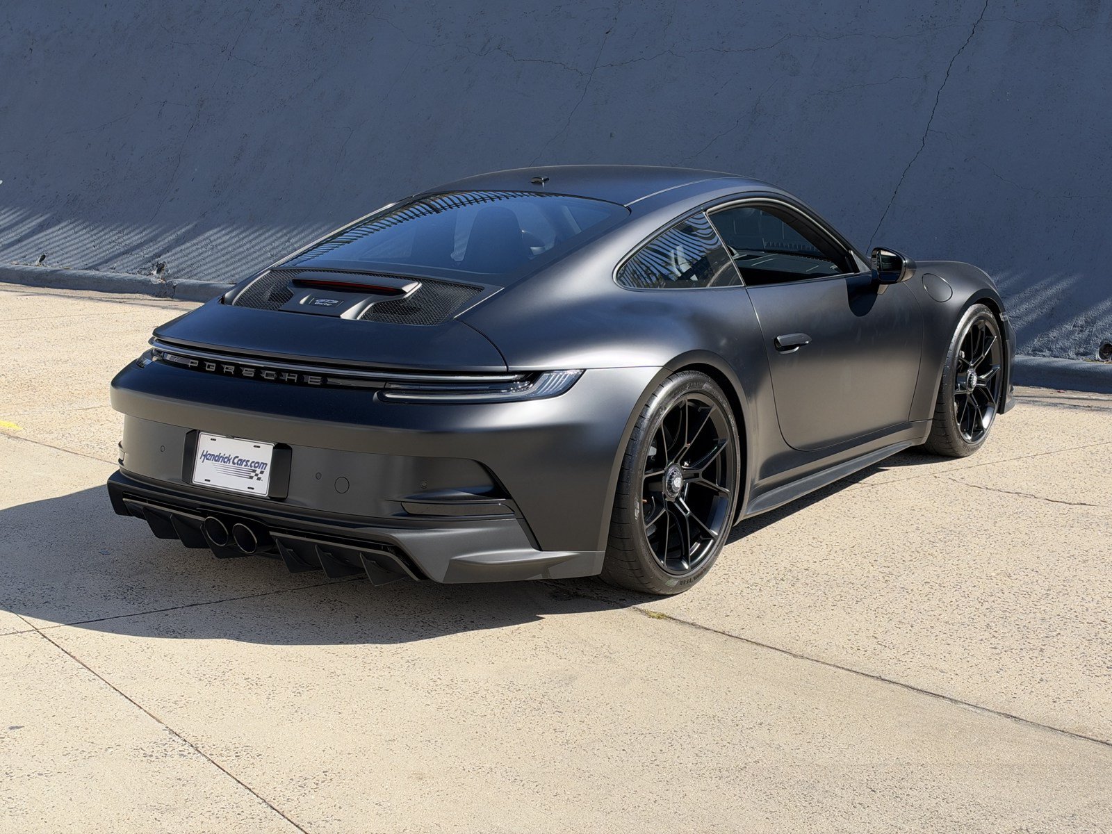 Used 2024 Porsche 911 GT3 RWD image 3