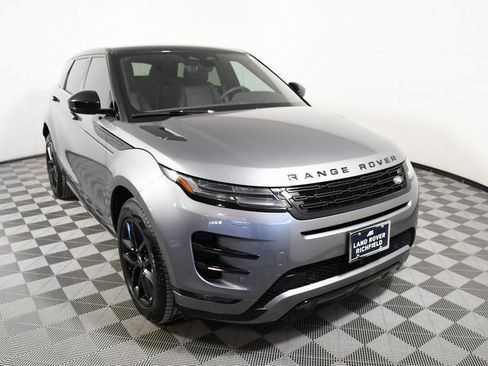 Used 2025 Land Rover Range Rover Evoque Dynamic SE image 9