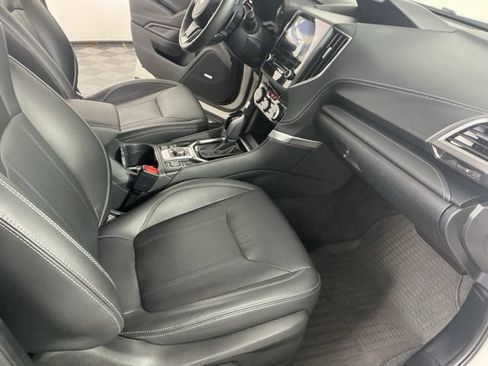 Used 2023 Subaru Forester Touring AWD/4WD image 14