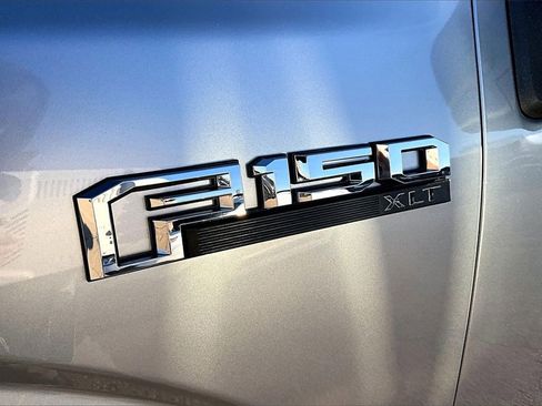 Certified 2020 Ford F150 XLT w/ Equipment Group 302A Luxury image 8