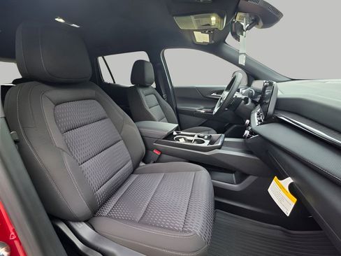 New 2026 Chevrolet Equinox LT image 10