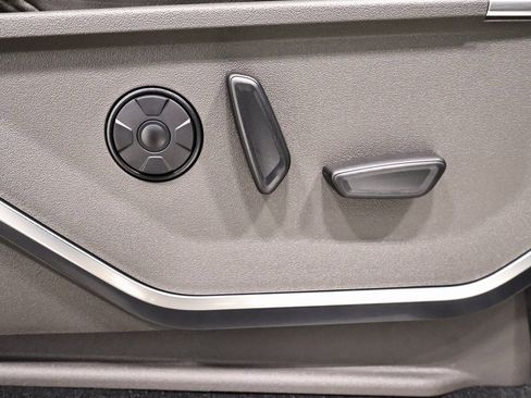 New 2026 Ford F350 Platinum w/ Platinum Plus Package image 16