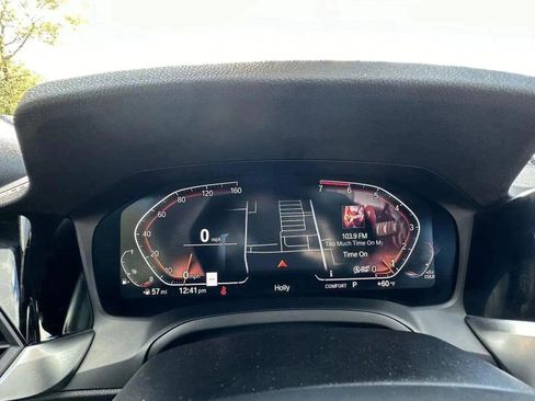 Used 2019 BMW 330i xDrive 330i xDrive image 12