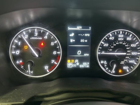 Used 2024 Subaru Crosstrek 2.0i Premium w/ Popular Package #3 image 5