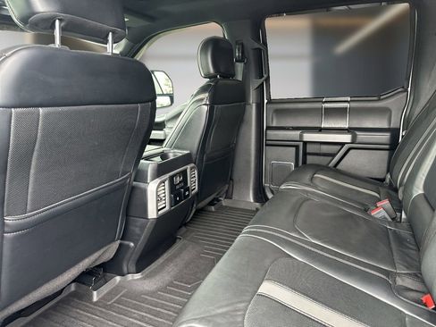 Used 2019 Ford F250 Platinum w/ Platinum Ultimate Package image 12