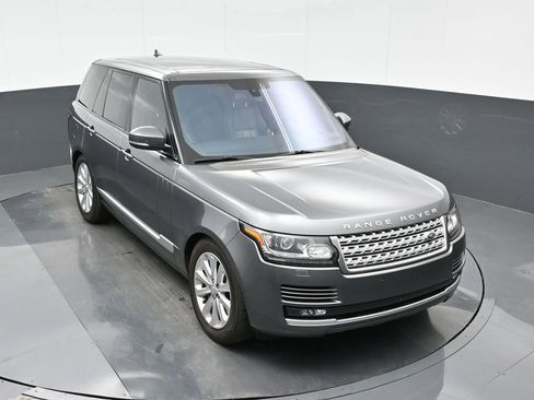 Used 2016 Land Rover Range Rover HSE image 32