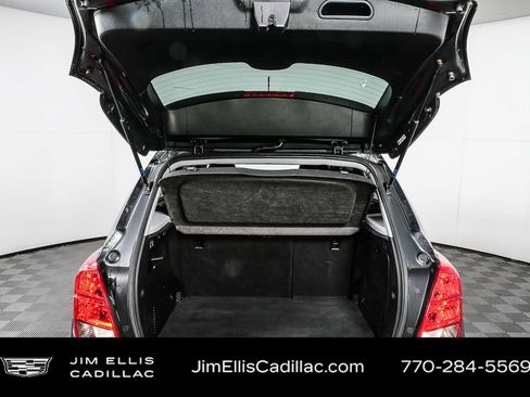Used 2019 Chevrolet Trax LS image 28