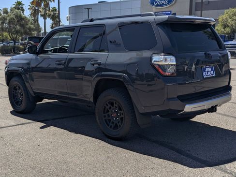 Used 2024 Toyota 4Runner TRD Off-Road Premium AWD/4WD image 4