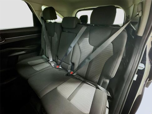 Used 2021 Kia Sorento LX FWD image 22