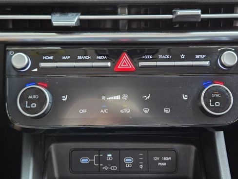 Used 2025 Hyundai Tucson SEL FWD image 19