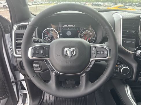 New 2026 RAM 1500 4x4 Crew Cab image 14