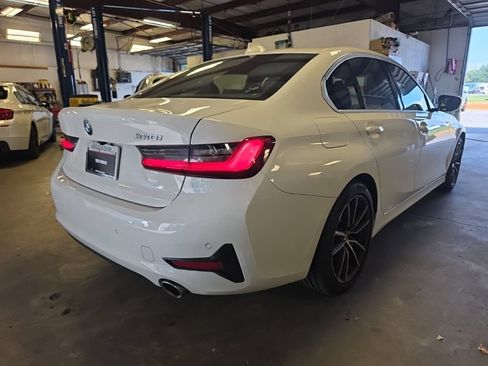 Used 2019 BMW 330i Sedan w/ Convenience Package RWD image 3
