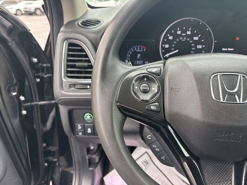 Used 2022 Honda HR-V EX image 17