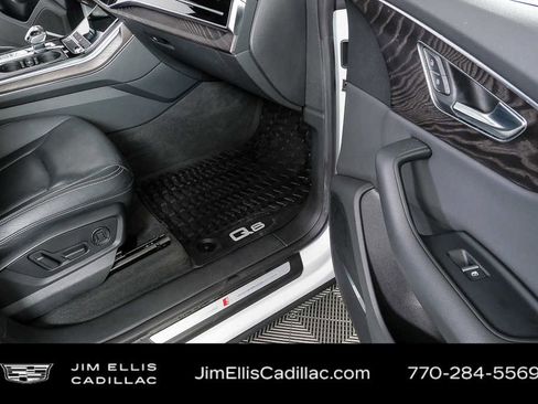 Used 2021 Audi Q8 Premium Plus w/ Premium Plus Package image 26