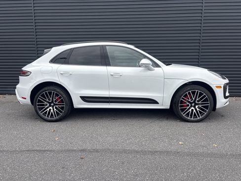 New 2026 Porsche Macan S image 6