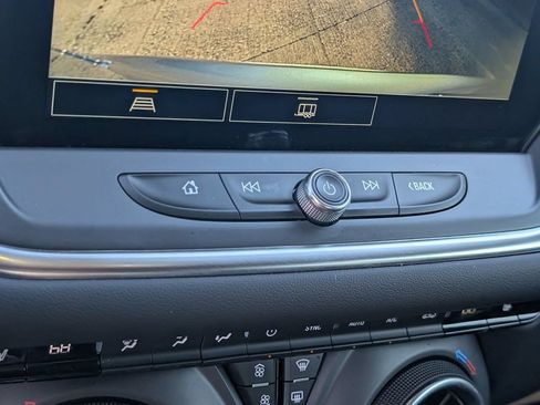 Used 2024 Chevrolet Blazer LT w/ Driver Confidence Package FWD image 14