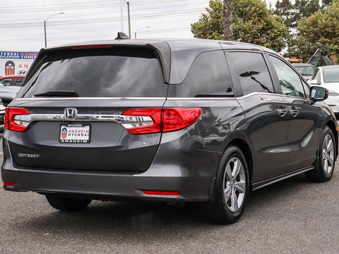 Used 2019 Honda Odyssey EX image 7