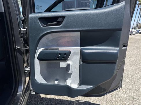 Used 2022 Ford Maverick XLT FWD image 27