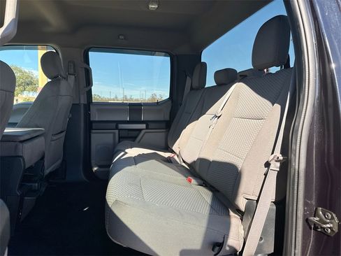 Used 2020 Ford F150 XLT image 29