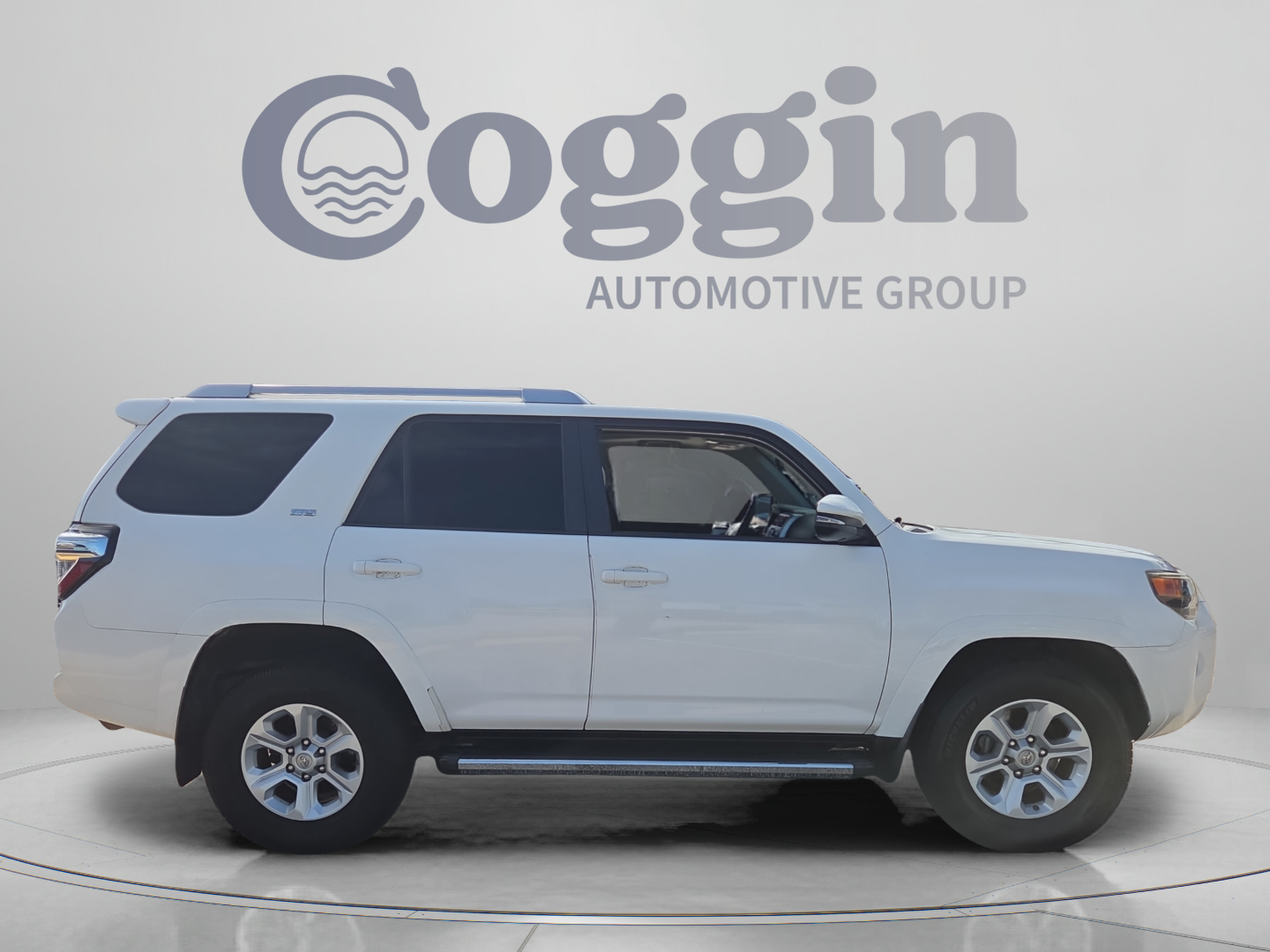 Used 2017 Toyota 4Runner SR5 Premium RWD image 6