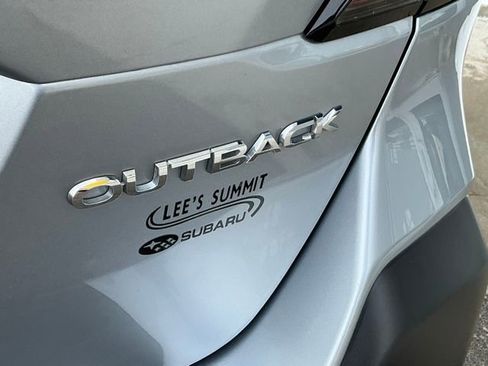 Certified 2023 Subaru Outback Limited image 6