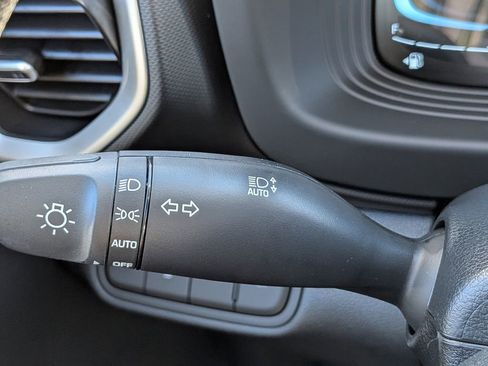 New 2026 Hyundai Venue SE image 24