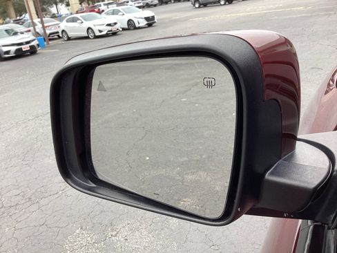 Used 2020 Jeep Grand Cherokee Altitude image 32