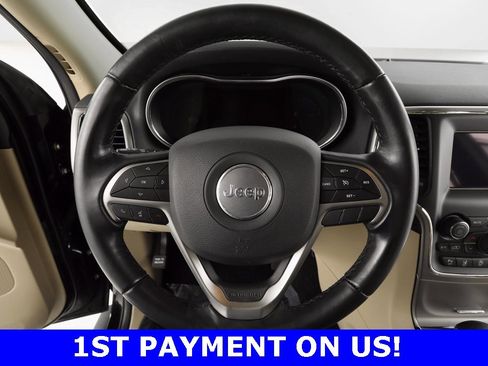 Certified 2021 Jeep Grand Cherokee Laredo image 23