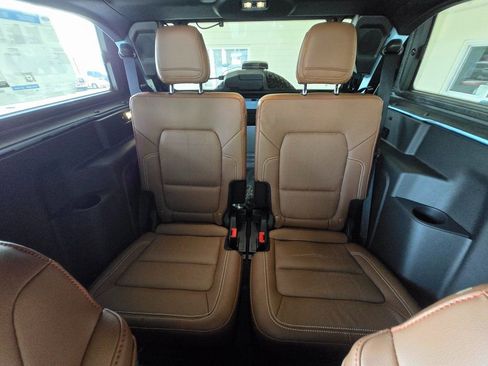 New 2024 Ford Bronco Heritage Edition AWD/4WD image 18