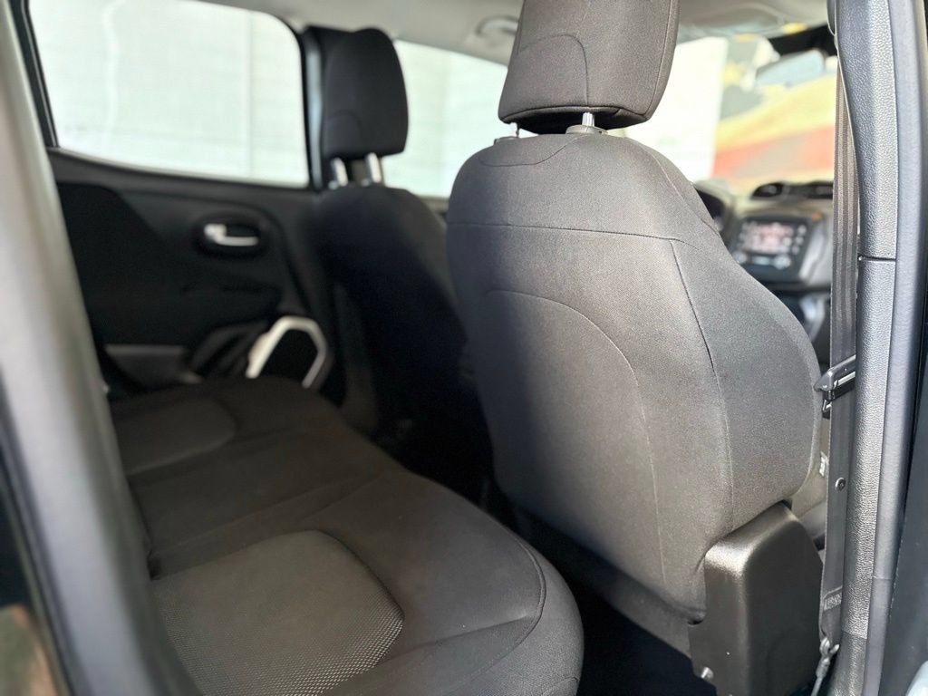 Used 2019 Jeep Renegade Sport AWD/4WD image 43