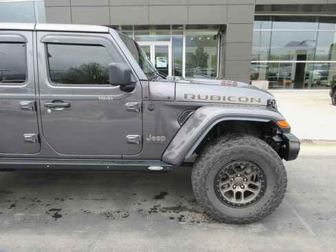 Used 2021 Jeep Wrangler Unlimited Rubicon image 14