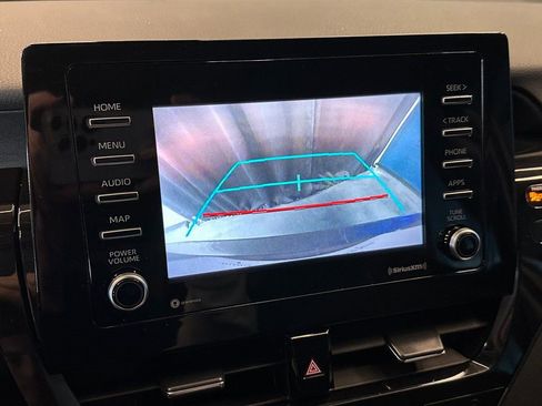 Used 2022 Toyota Camry SE image 13