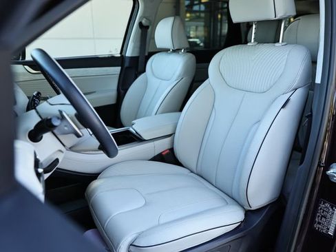 Used 2025 Hyundai Palisade Calligraphy AWD/4WD image 21