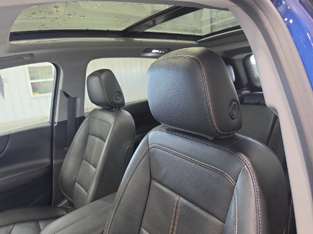 Used 2022 Chevrolet Equinox Premier AWD/4WD image 17