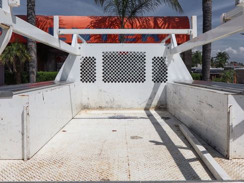 Used 2021 Ford F550 2WD Crew Cab Super Duty image 8