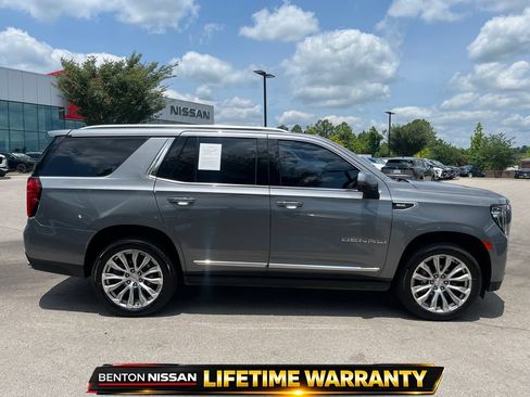 Used 2022 GMC Yukon Denali AWD/4WD image 9