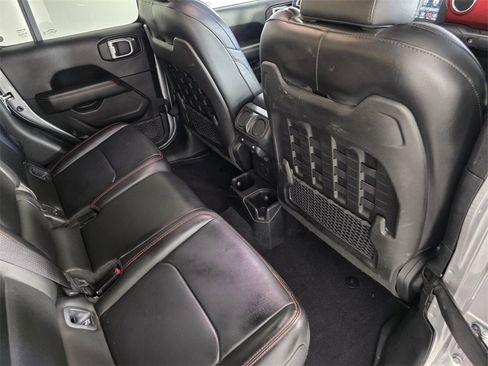 Used 2020 Jeep Gladiator Rubicon image 32