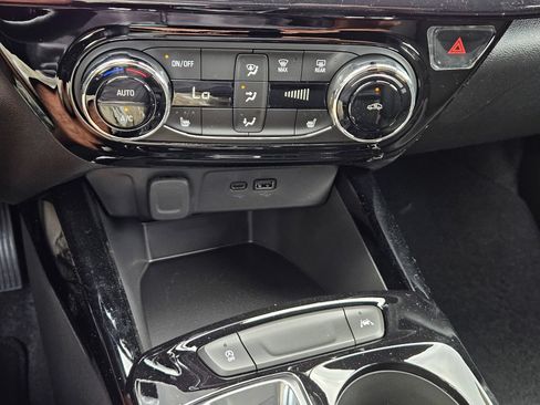 New 2026 Chevrolet Trax RS w/ Driver Confidence Package FWD image 21