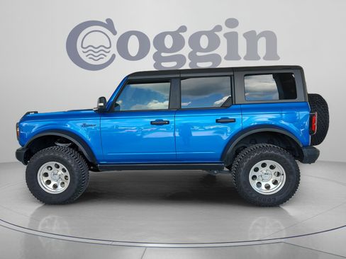 Used 2023 Ford Bronco Badlands AWD/4WD image 2